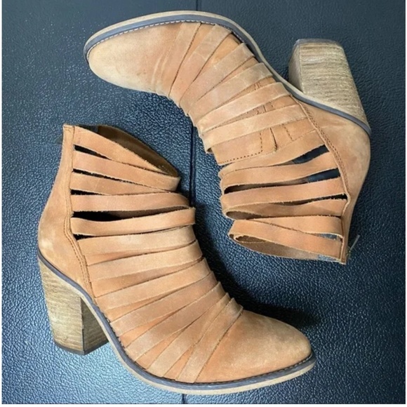 FREE PEOPLE tan leather Hybrid slit heeled ankle boots 40 - Picture 7 of 11